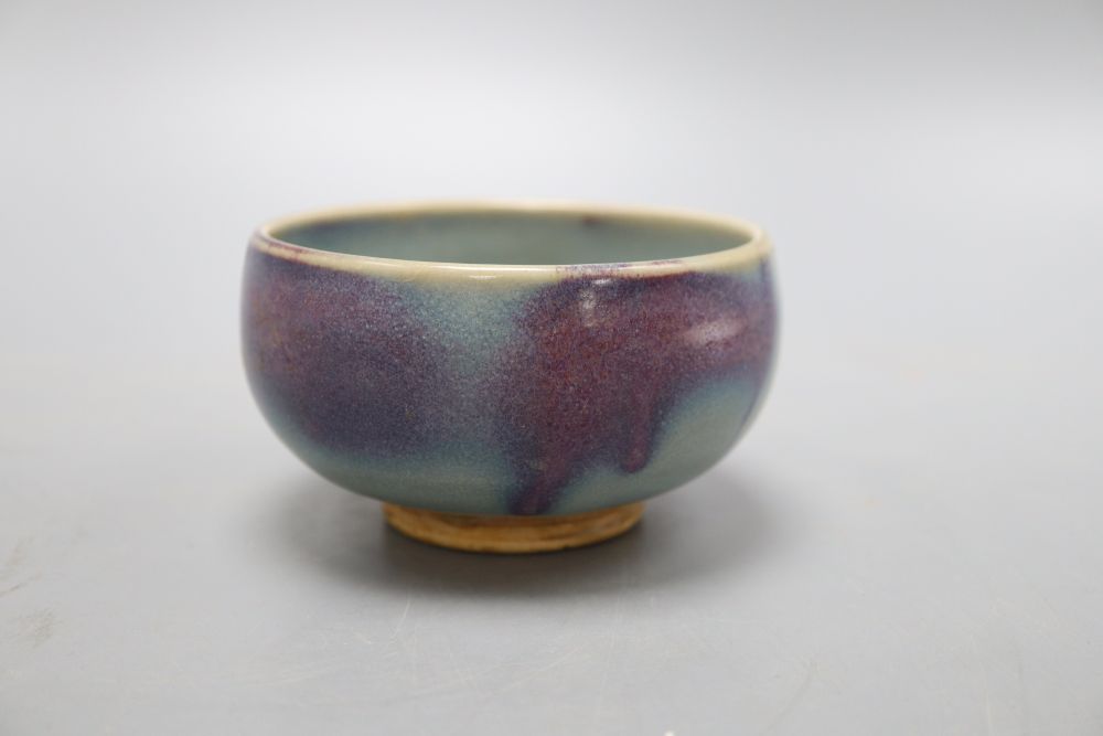 A Jun type bowl, diameter 10cm